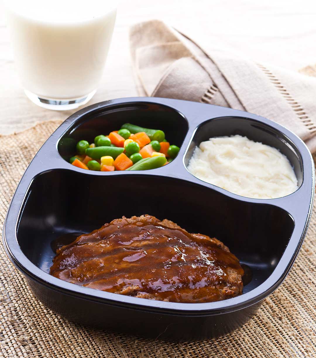 Salisbury Steak with Red Skin Potatoes & Mixed Vegetables